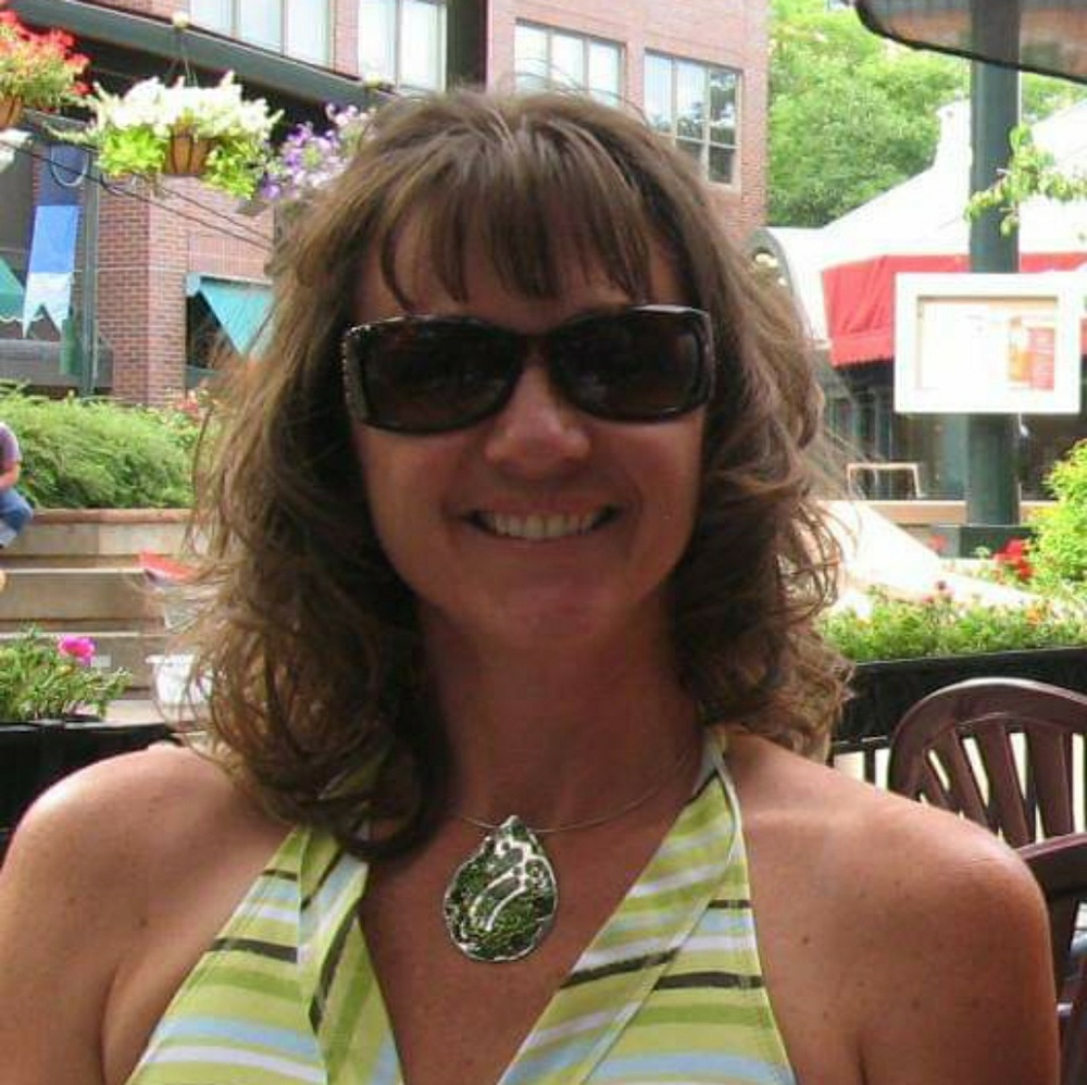Meet your Posher, Valerie